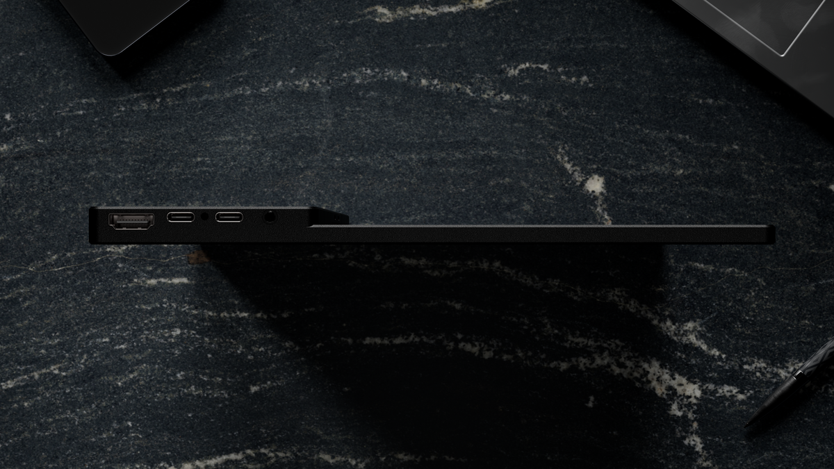 Screenmate® One 4K OLED 15.6