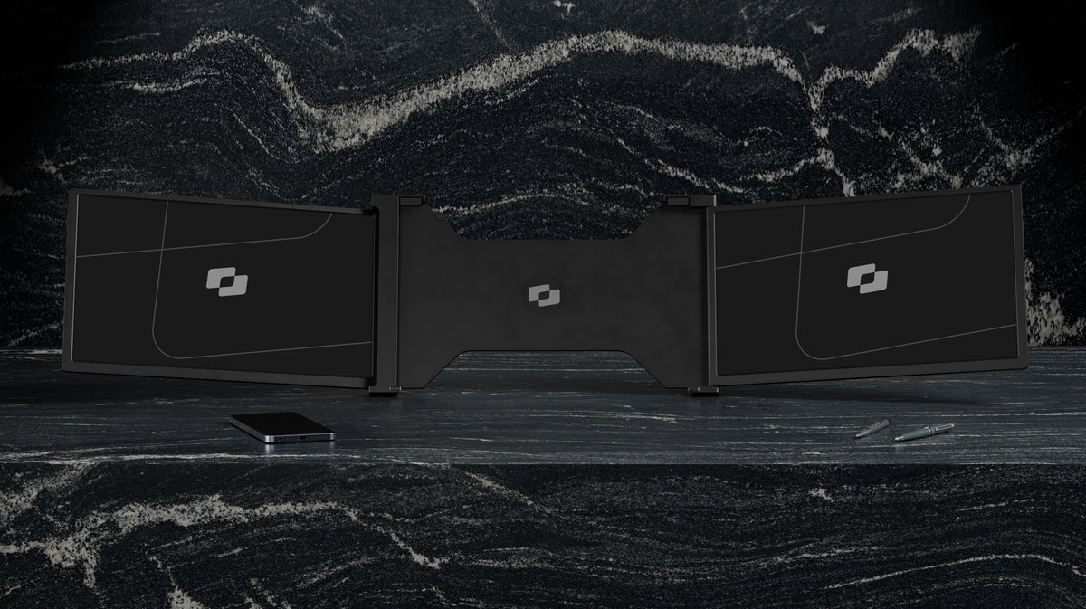 Expand 14″ — Screenmate Expand zonder laptop met twee zijschermen open en middenpaneel zichtbaar